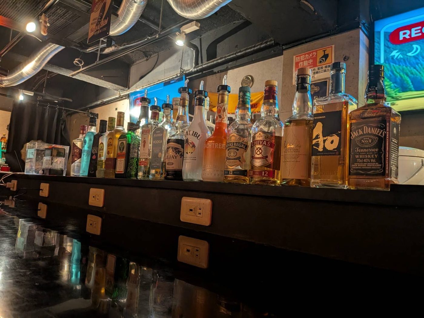 1000円 Bar 3rd 店内写真