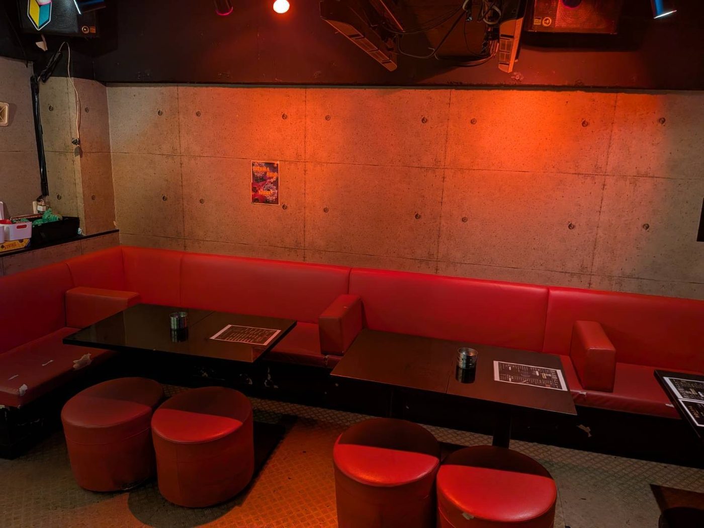 1000円 Bar 3rd 店内写真