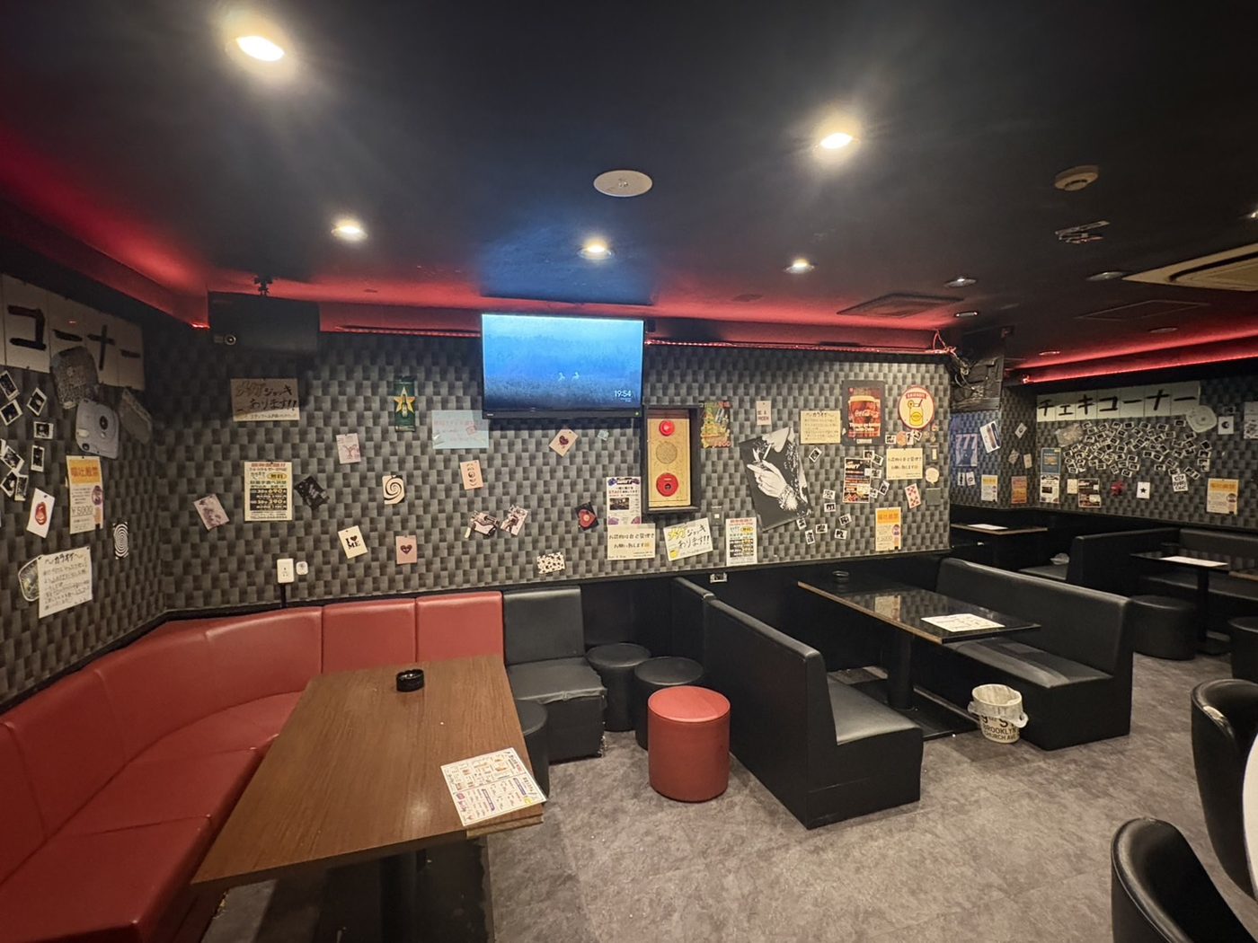 Bar A Day 川崎店 店内