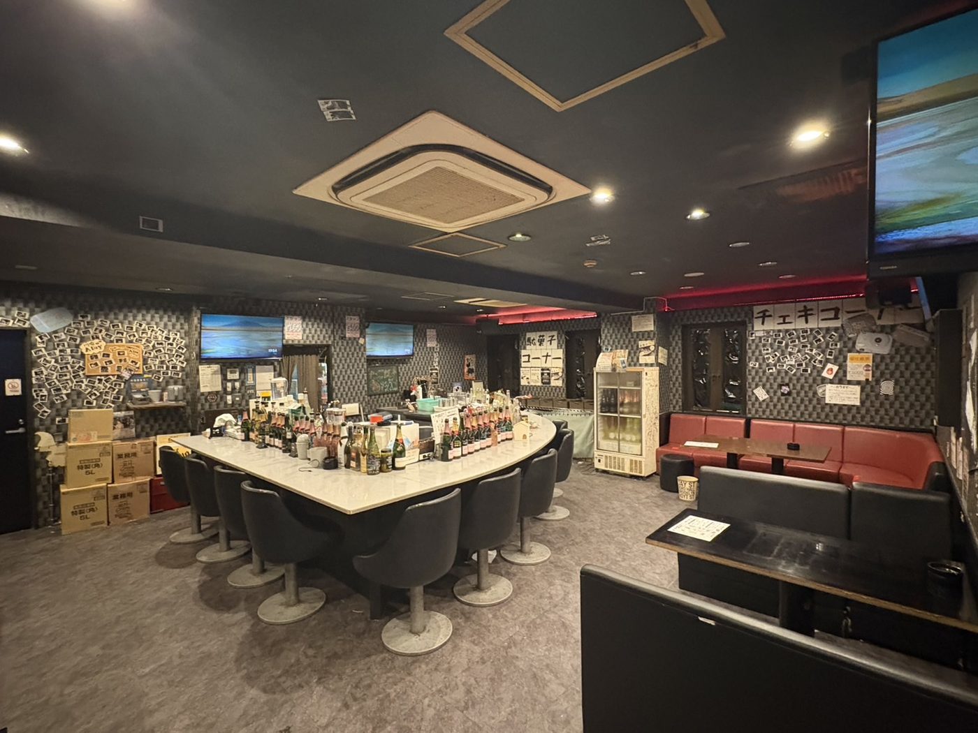 Bar A Day 川崎店 店内写真